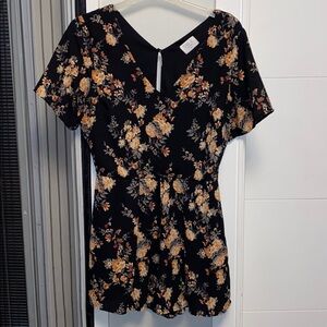 Floral romper M